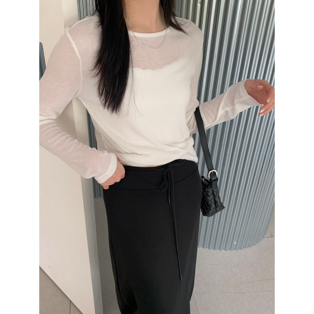 A06 鬆弛感牛奶透膚上衣 #9882