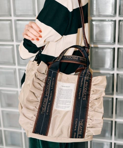 260313 Theatre Products 手挽/斜孭兩用袋(大 SIZE)