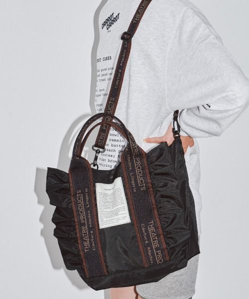 260313 Theatre Products 手挽/斜孭兩用袋(大 SIZE)