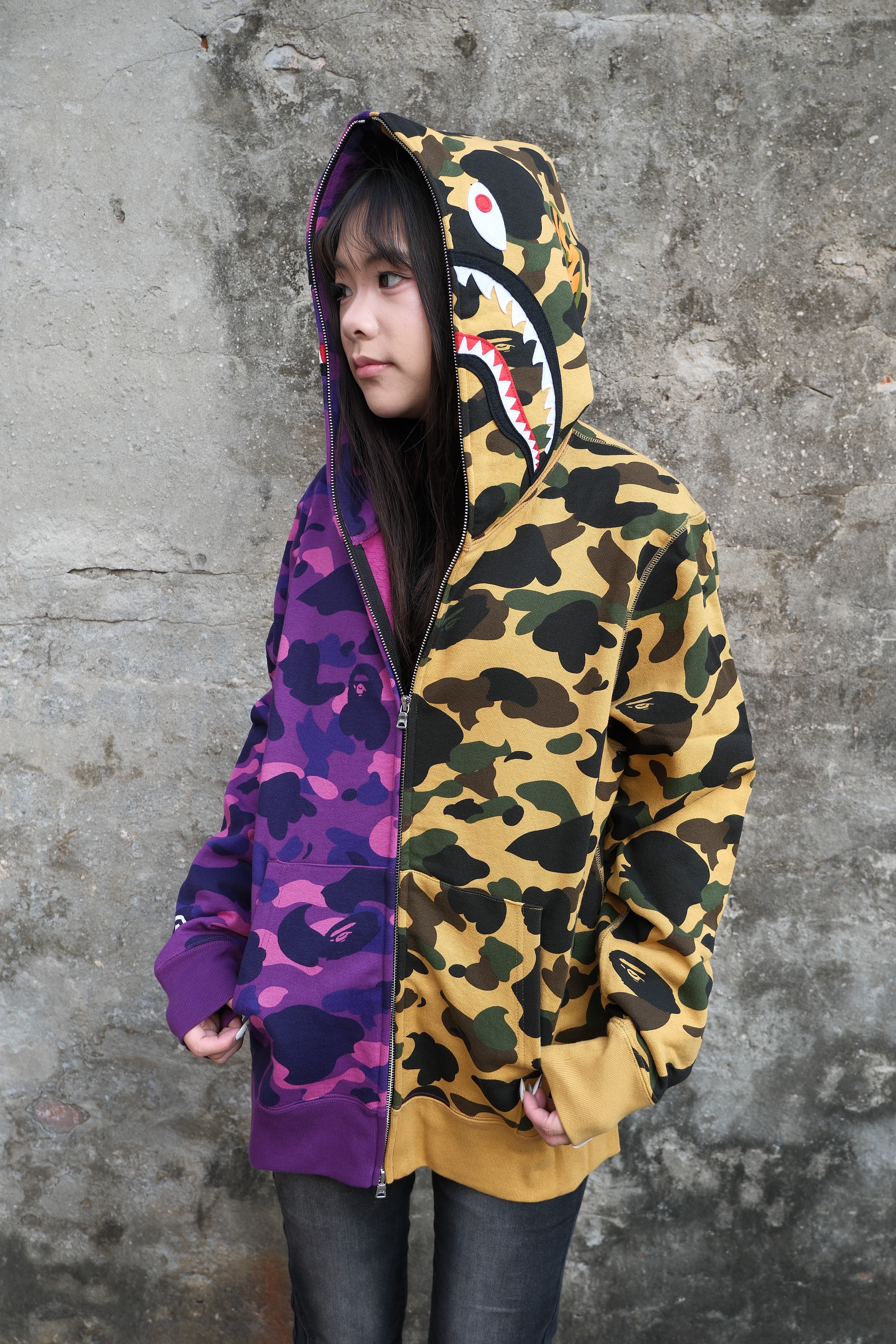 BAPE SPLIT CAMO SHARK FULL ZIP HOODIE 雙色迷彩 鯊魚外套 1M30115005