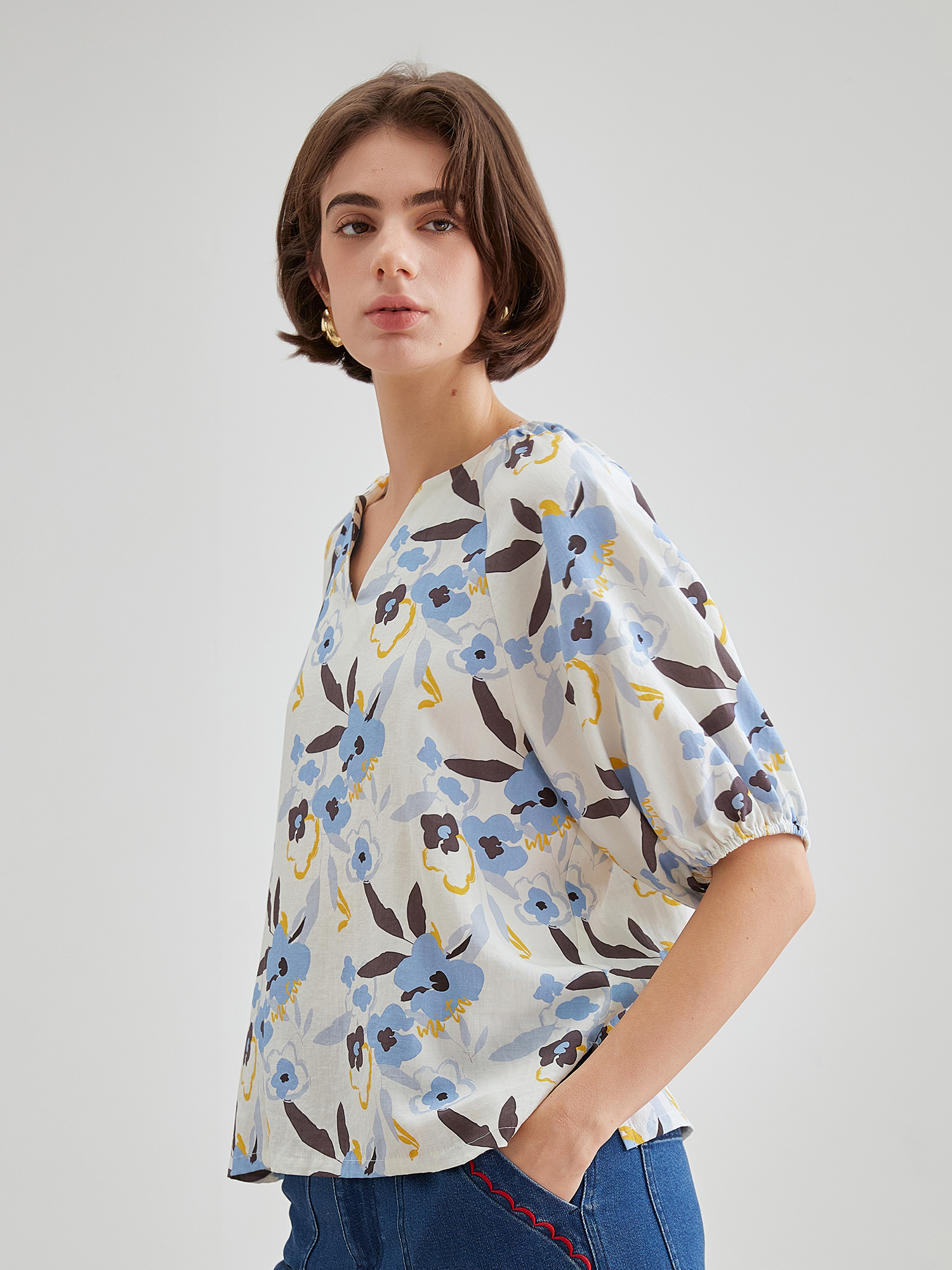 mi-tu 印花V領上衣