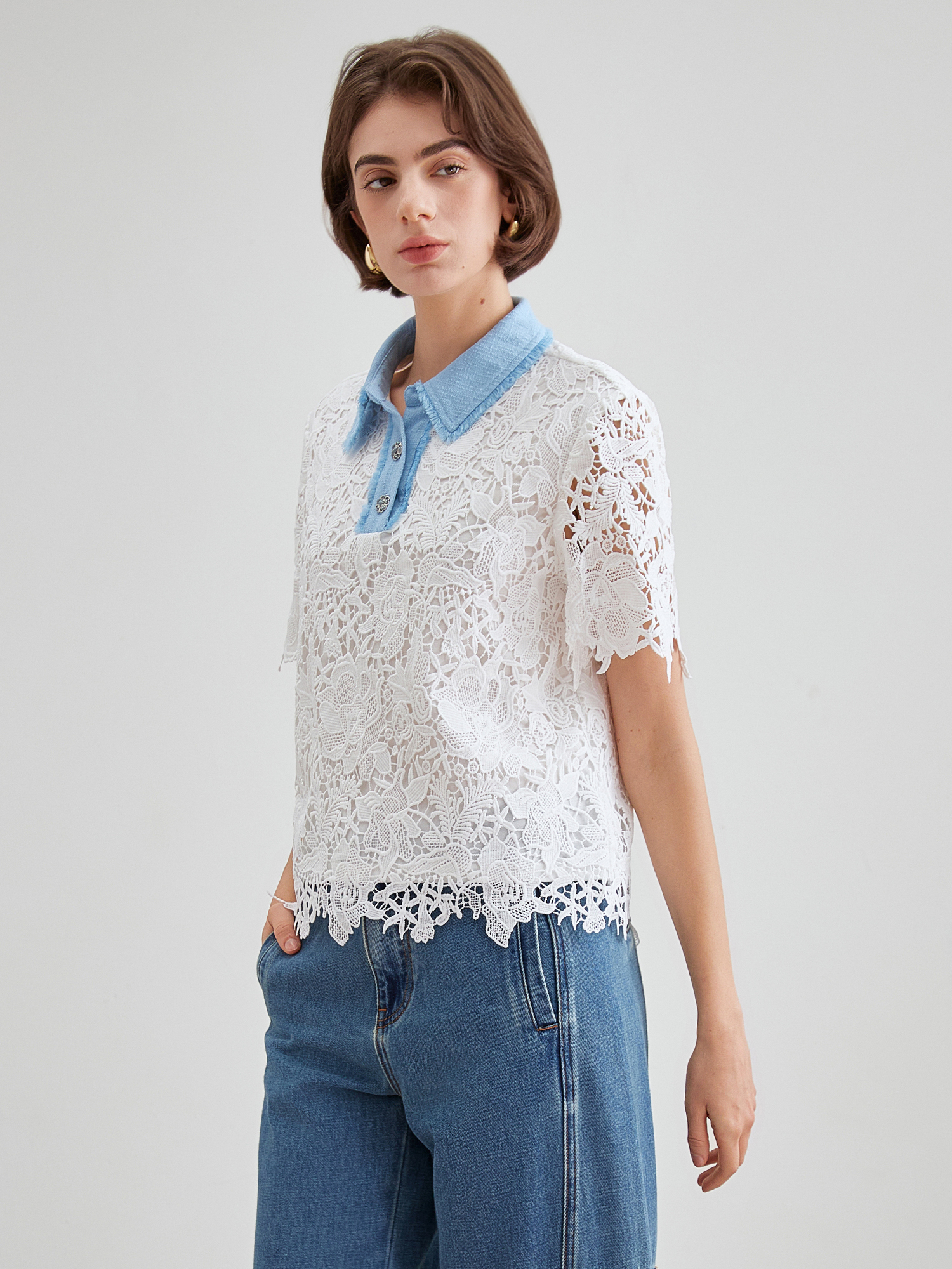 mi-tu 蕾絲拼接恤衫