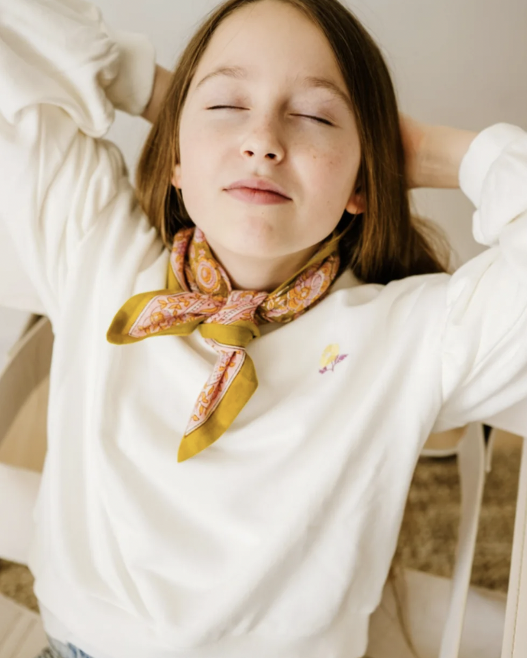 加爾達卡其綠 | 領巾