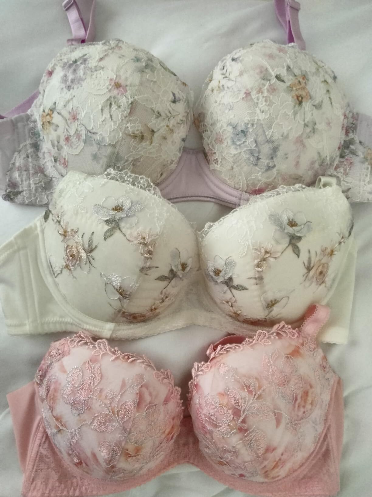 【預購】J0313602 [wacoal /wing 福袋] 胸罩 3 件裝，型號 KB9850