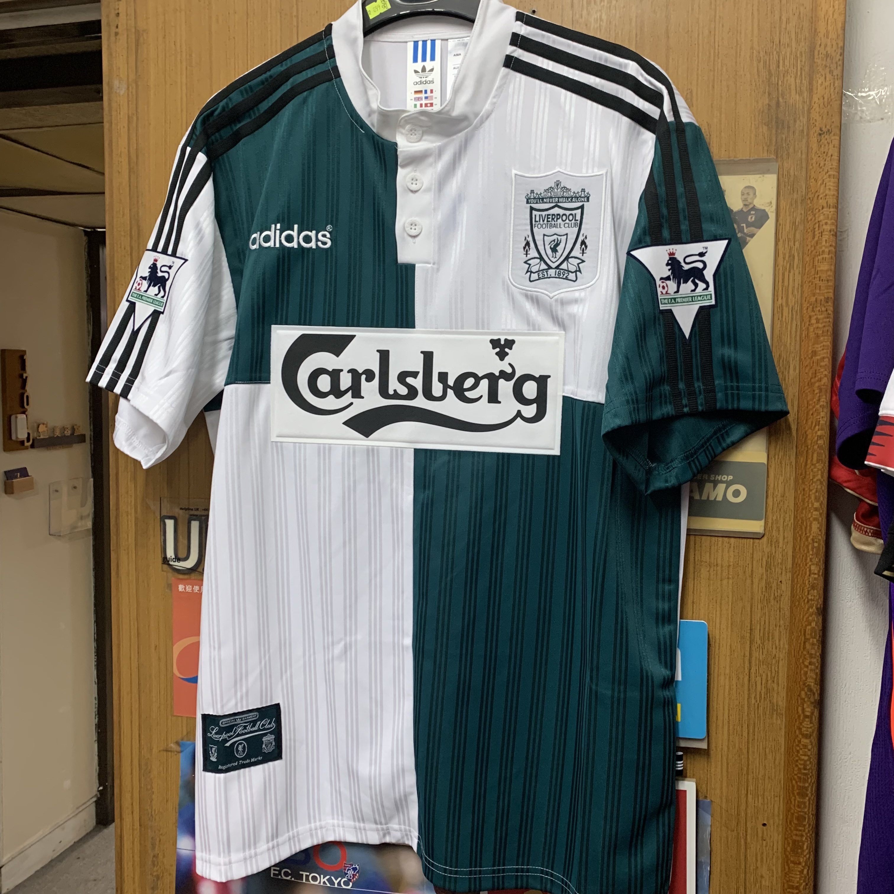 1995 Liverpool Retro Away Shirt with Nameset & Patch