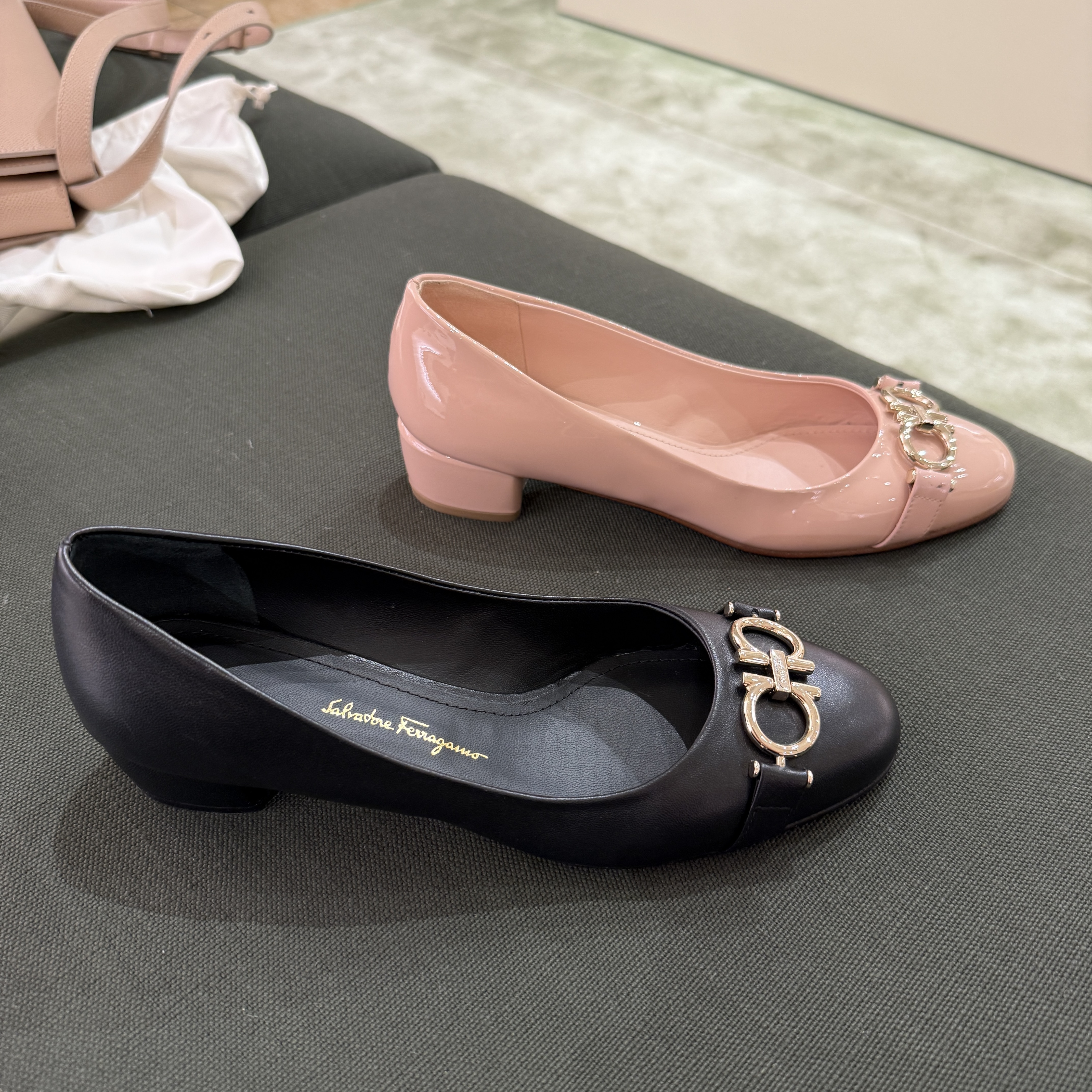 Salvatore Ferragamo Garda 30 heels