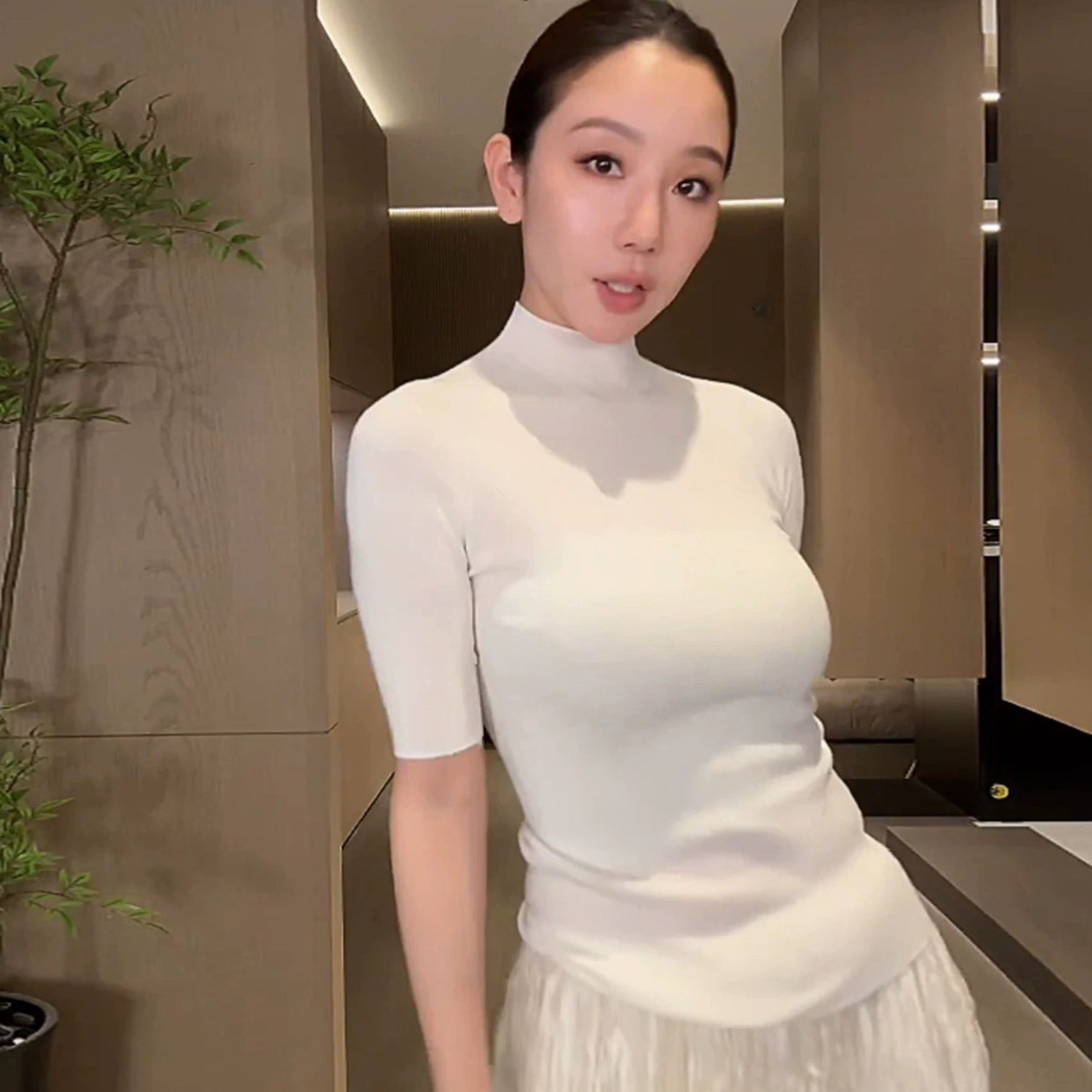 100%綿羊毛立領合身短袖上衣-S-L / 3色 (Elegant & Love)