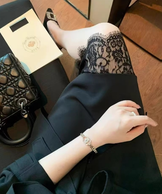 睫毛蕾絲拼接 挺版鉛筆裙