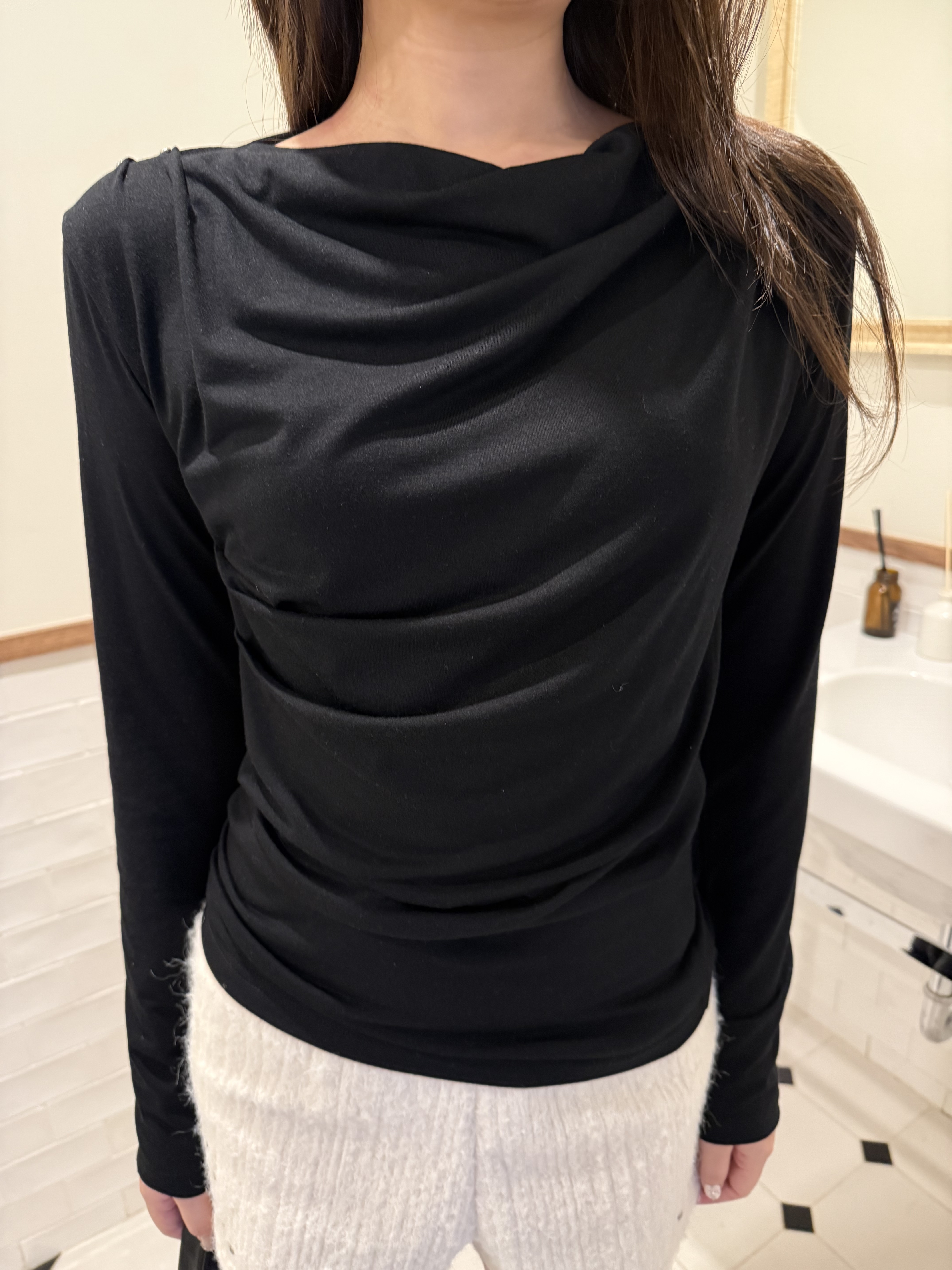 M008/細節設計 金屬釘垂墜上衣