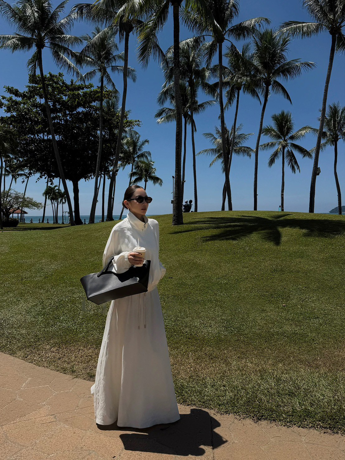 雲朵白翻領拉鍊休閒外套+長裙SET-S-L (Elegant & Love)