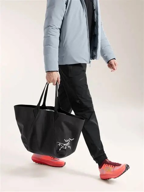 現貨|ARCTERYX Carrier 45 Gear Tote BLACK