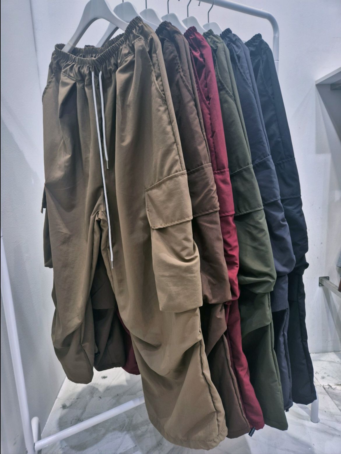 淨色可束腳工裝鬆身褲 P3259