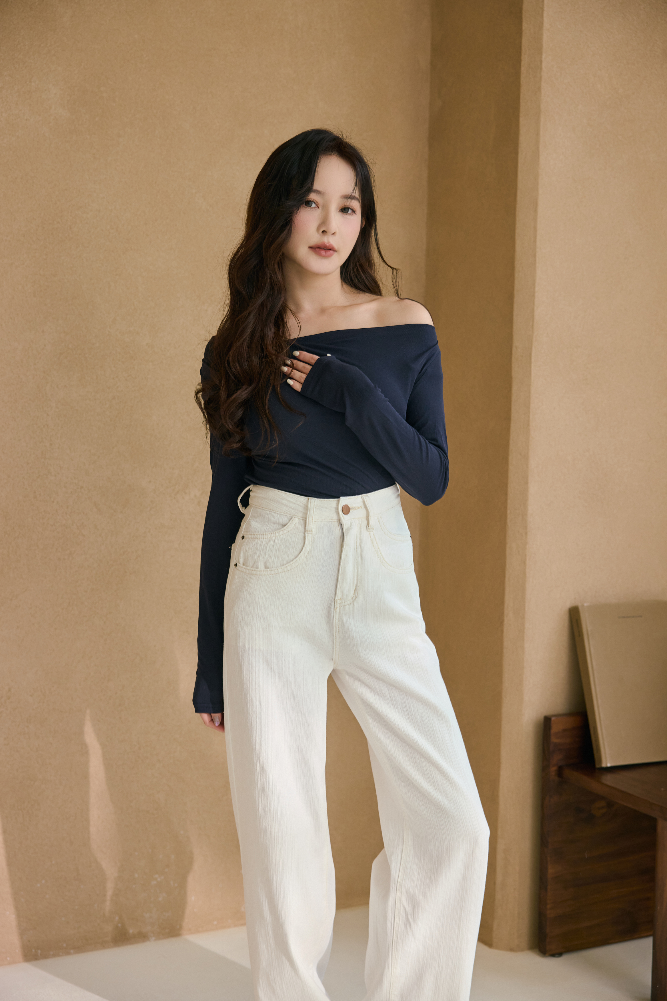 4EVER經典直筒牛仔褲（白）