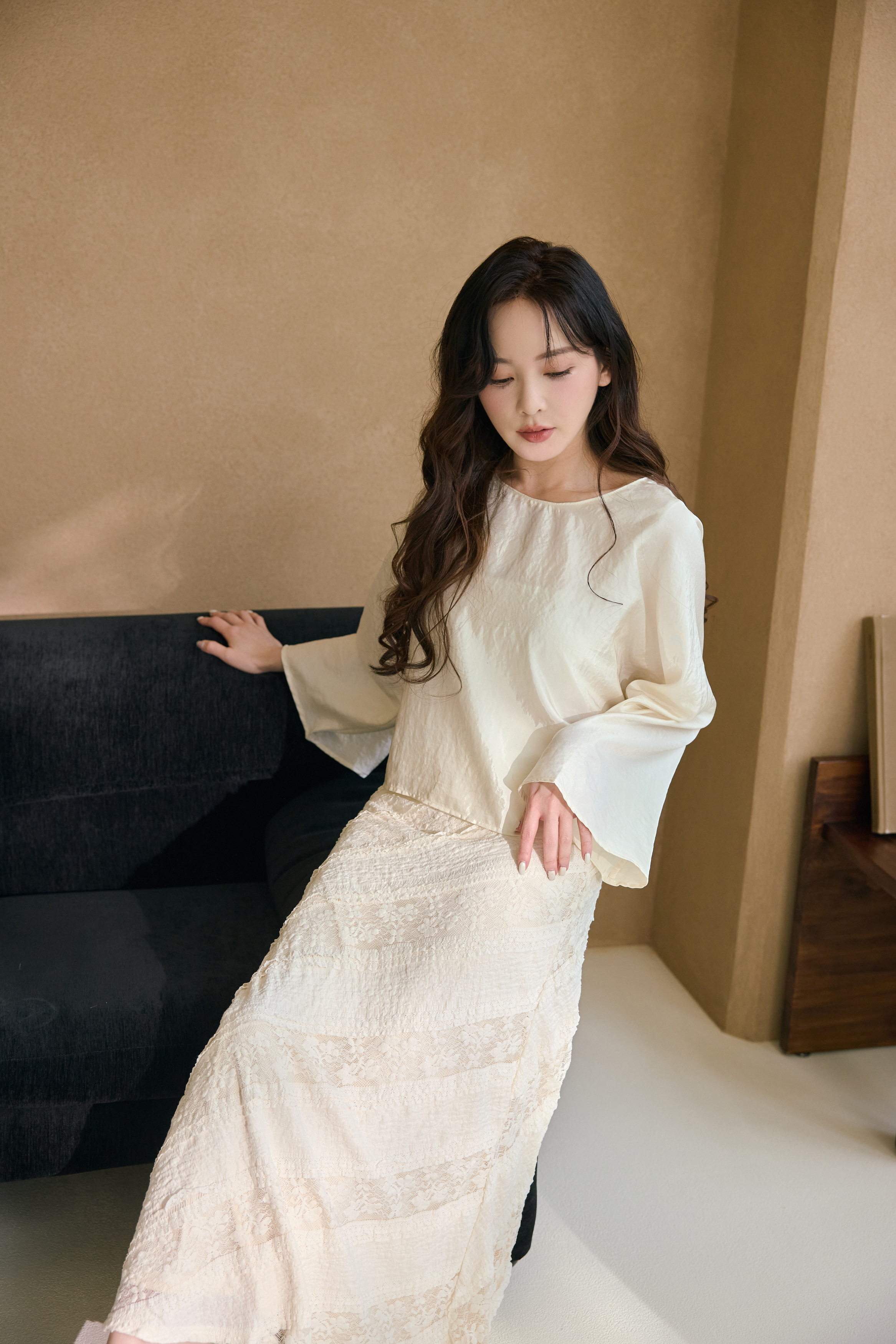 優雅蕾絲鬆緊腰長裙