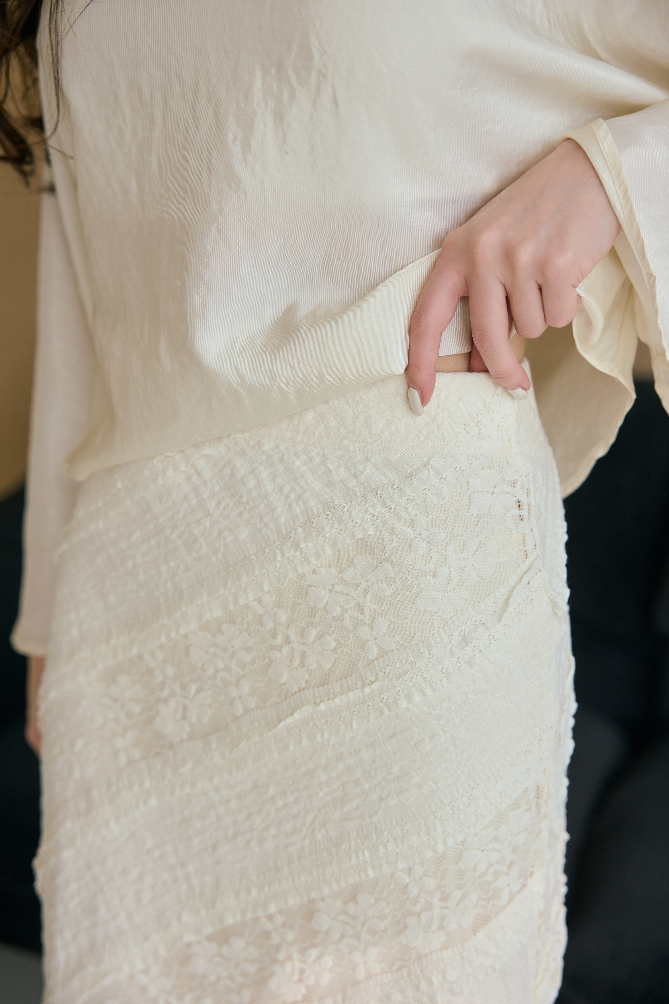 優雅蕾絲鬆緊腰長裙