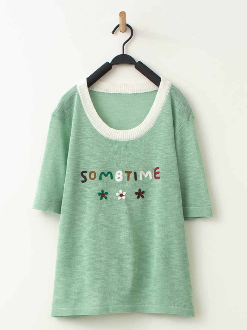 領口配色針織短袖上衣紋理打褶短褲組合