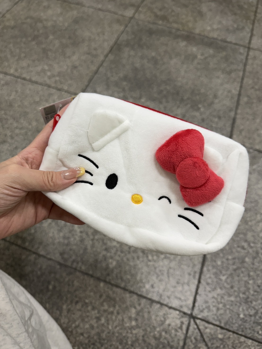 韓國 Kitty 化妝包