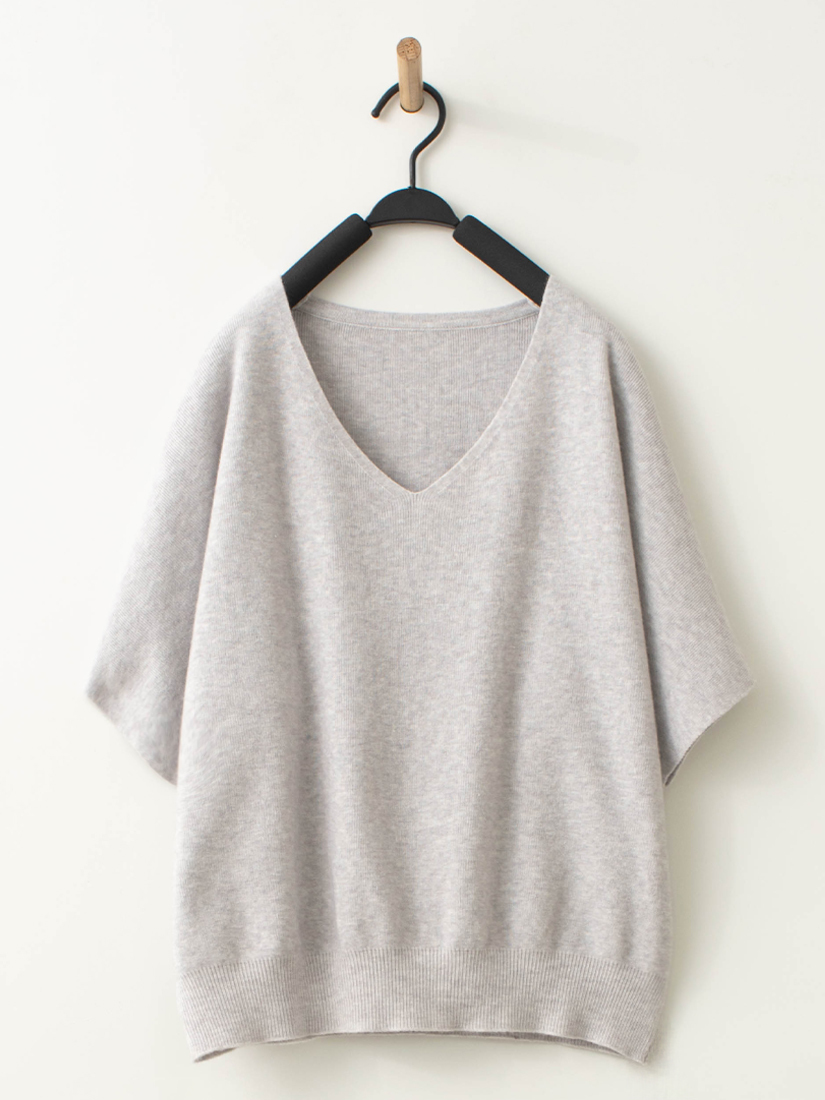 V領棉柔針織上衣碎花細褶棉質長裙組合