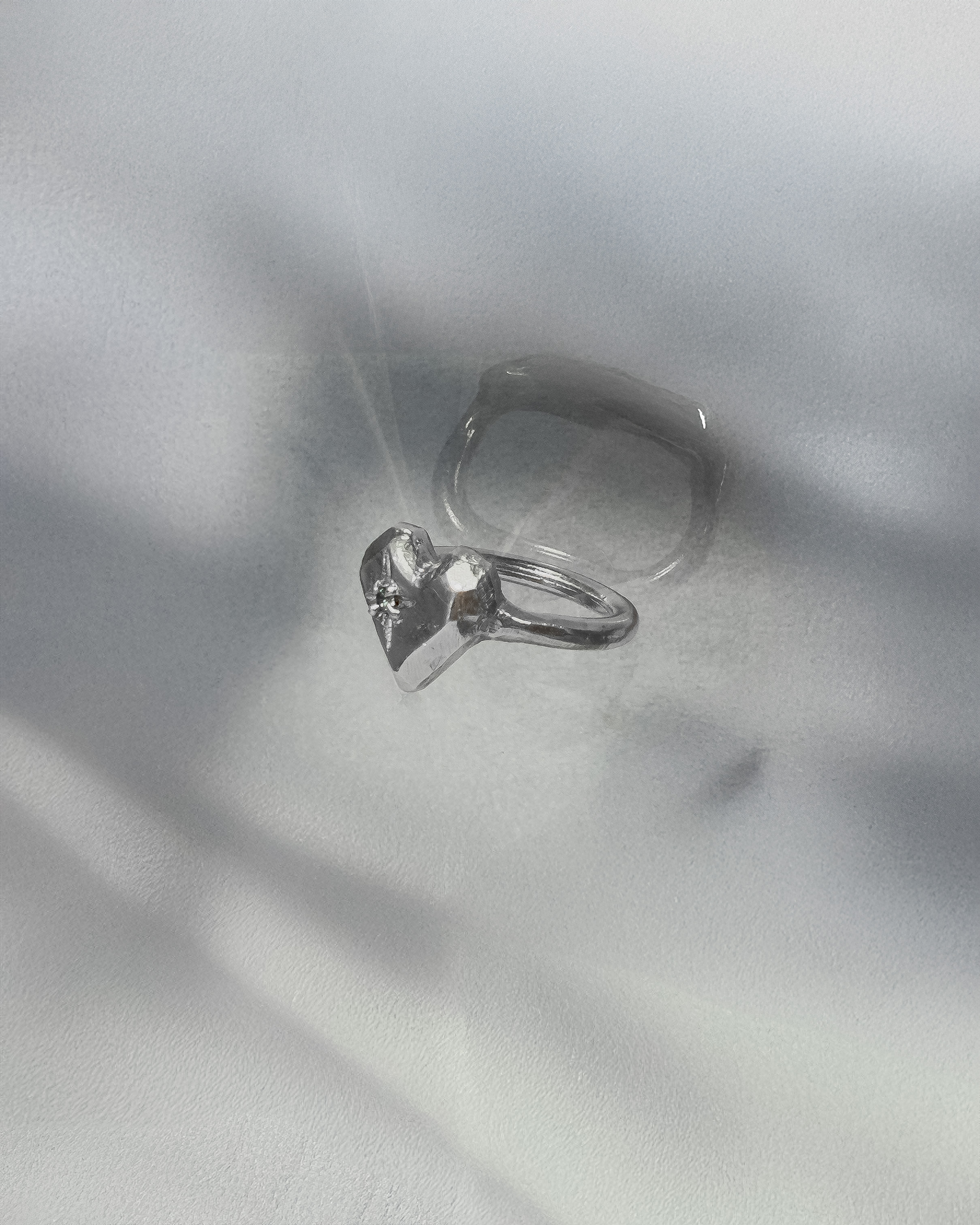 PROJ-ORNMNT 造塑愛心鑲石戒 (粉)