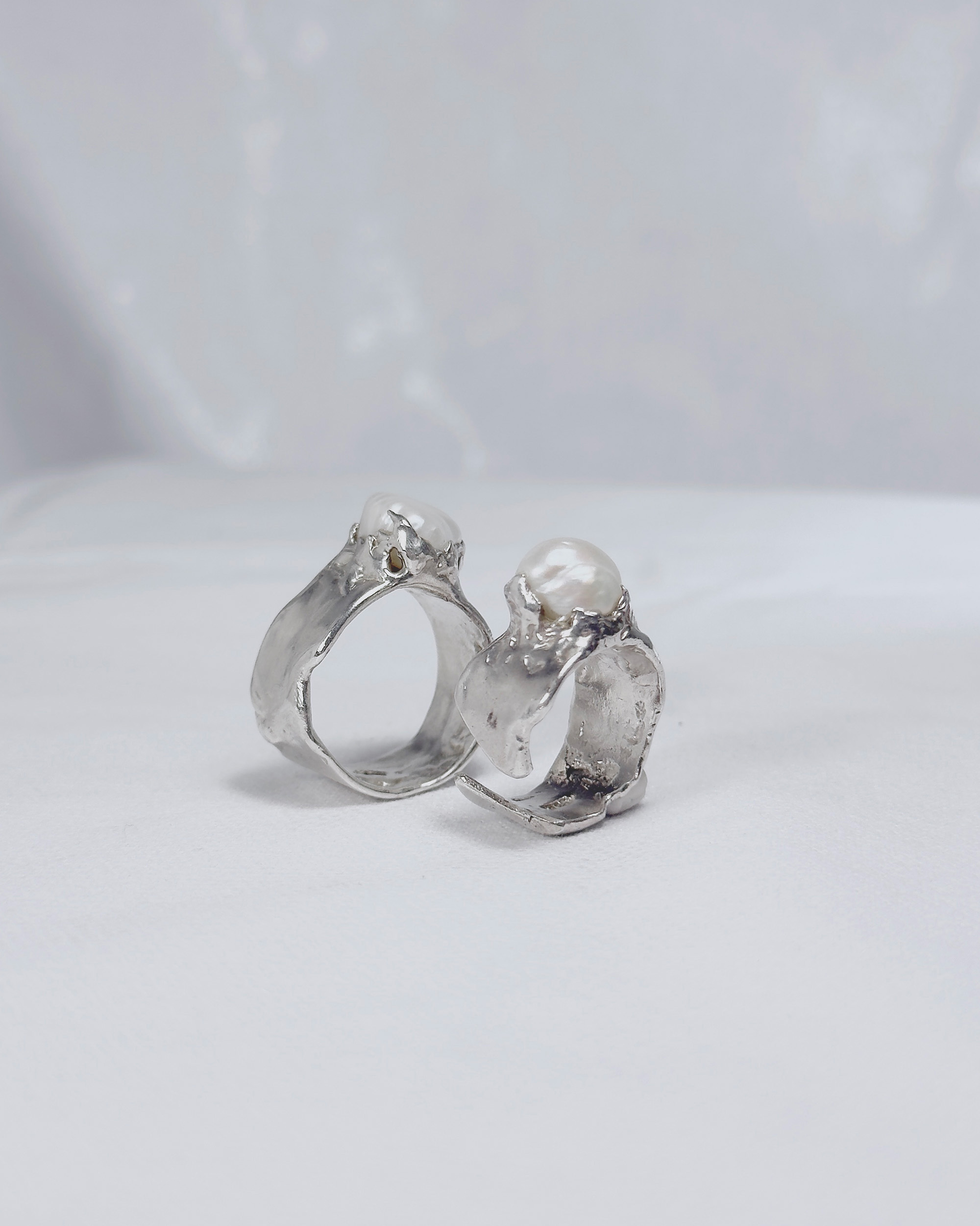 PROJ-ORNMNT 寬版珍珠銀鑲戒