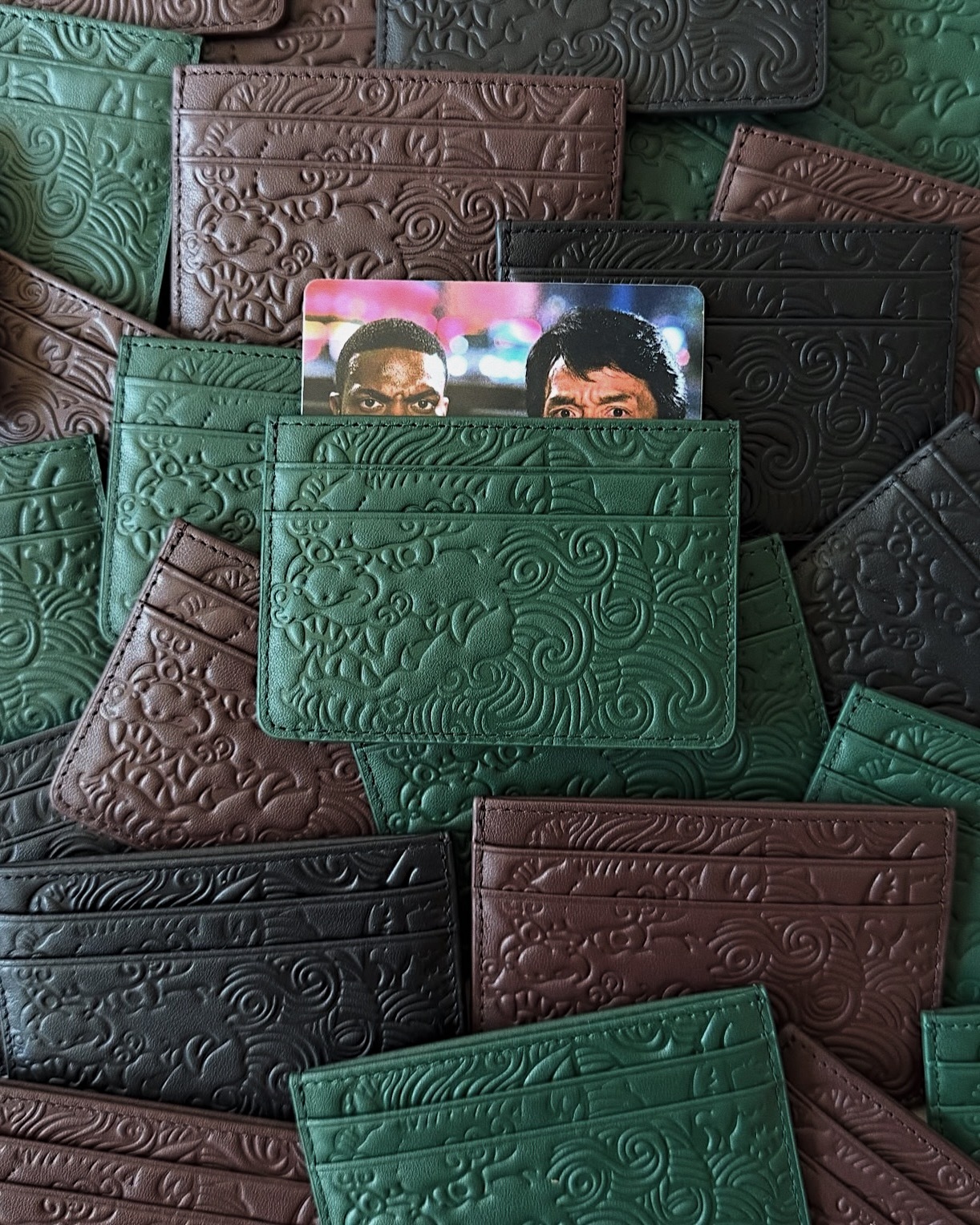 <超帥..>美國 Casa De Lipa 牛皮 浮雕 卡夾 四色