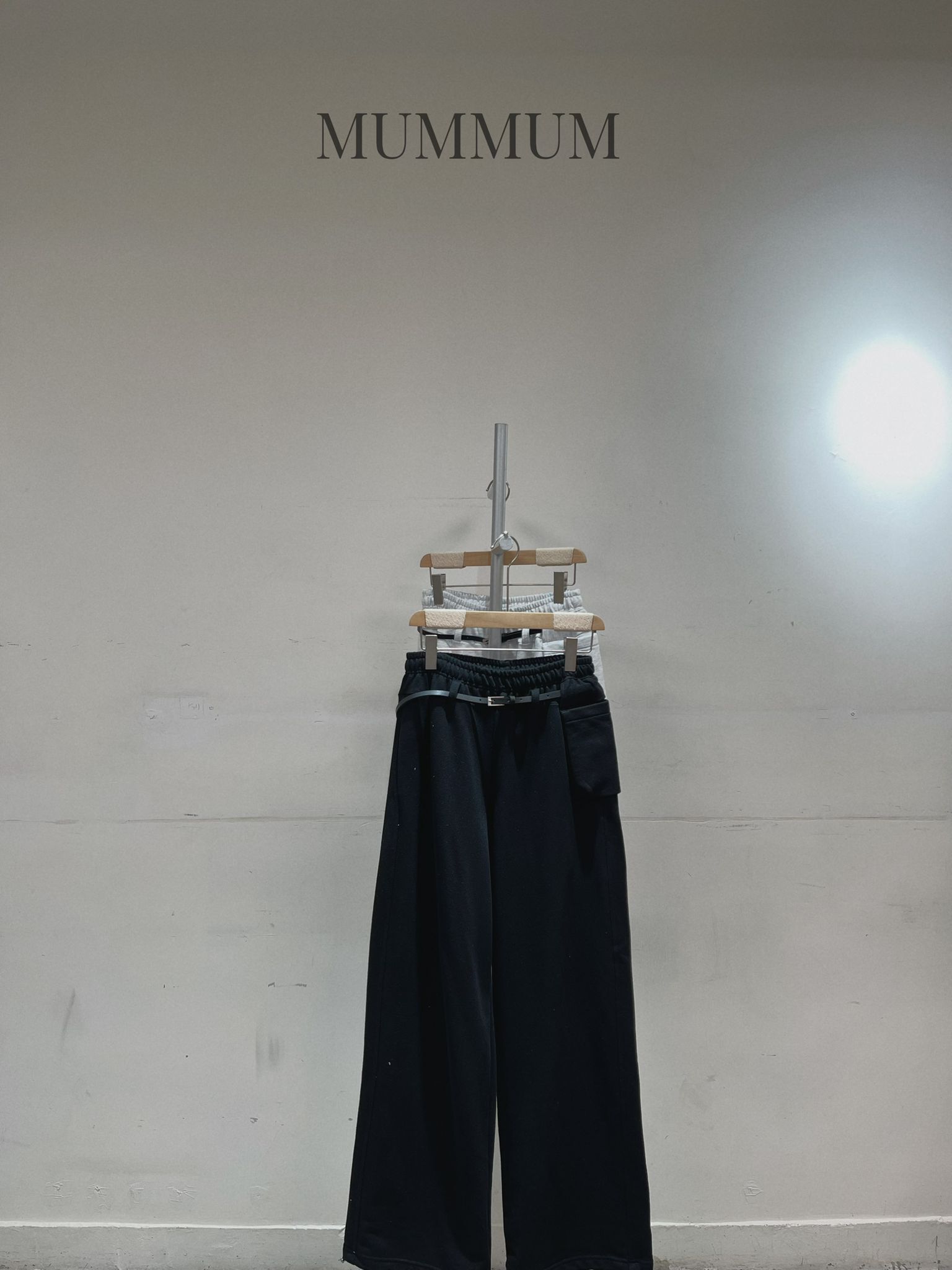 03691a/唯一側袋搭配腰帶休閒長褲 30-40/42/41.5