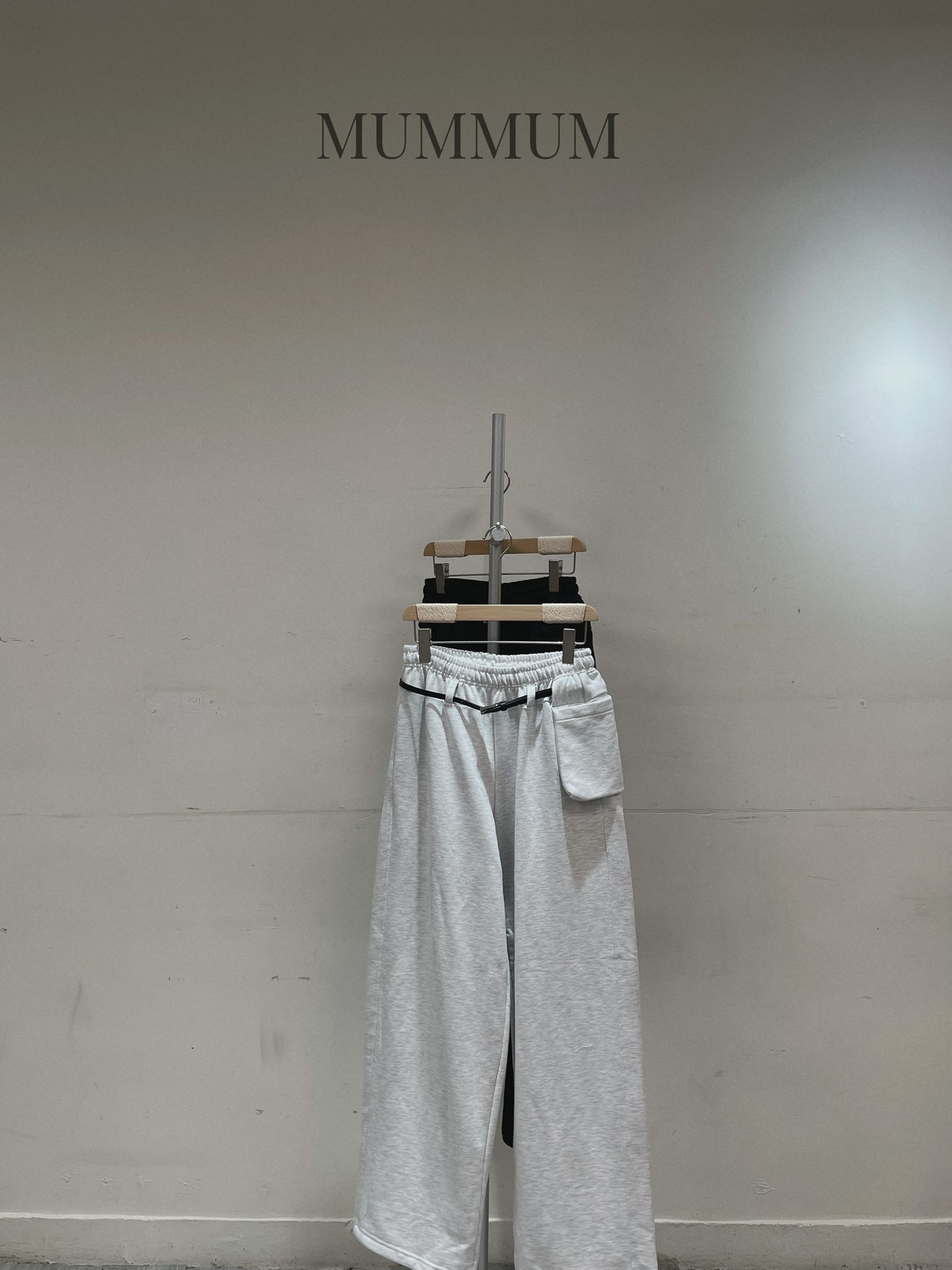 03691a/唯一側袋搭配腰帶休閒長褲 30-40/42/41.5