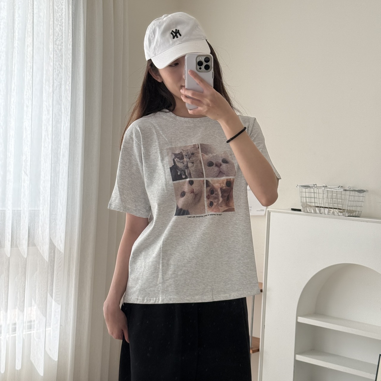 9311 貓貓四宮格照片短T (R)