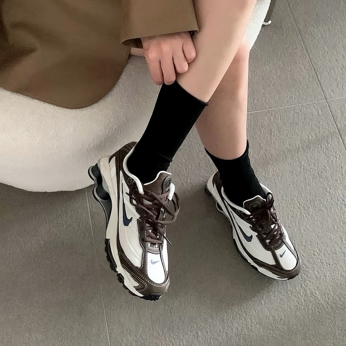 NIKE SHOX RIDE 2 "BAROQUE BROWN" 白棕 復古 彈簧鞋 中性款 宋江同款 HV6349-200