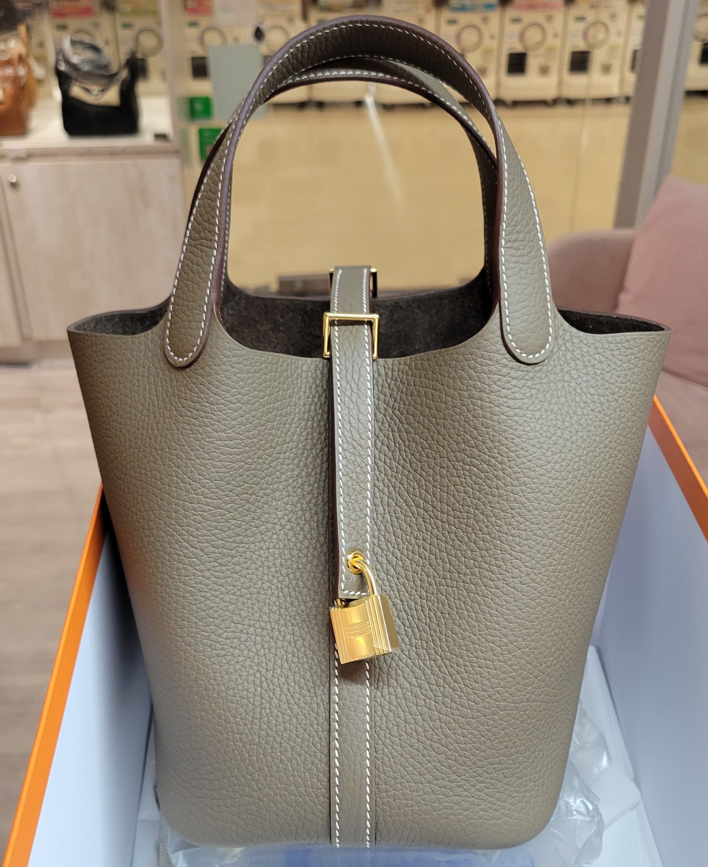 HERMES Picotin 18 Etoupe CC 大象灰金扣