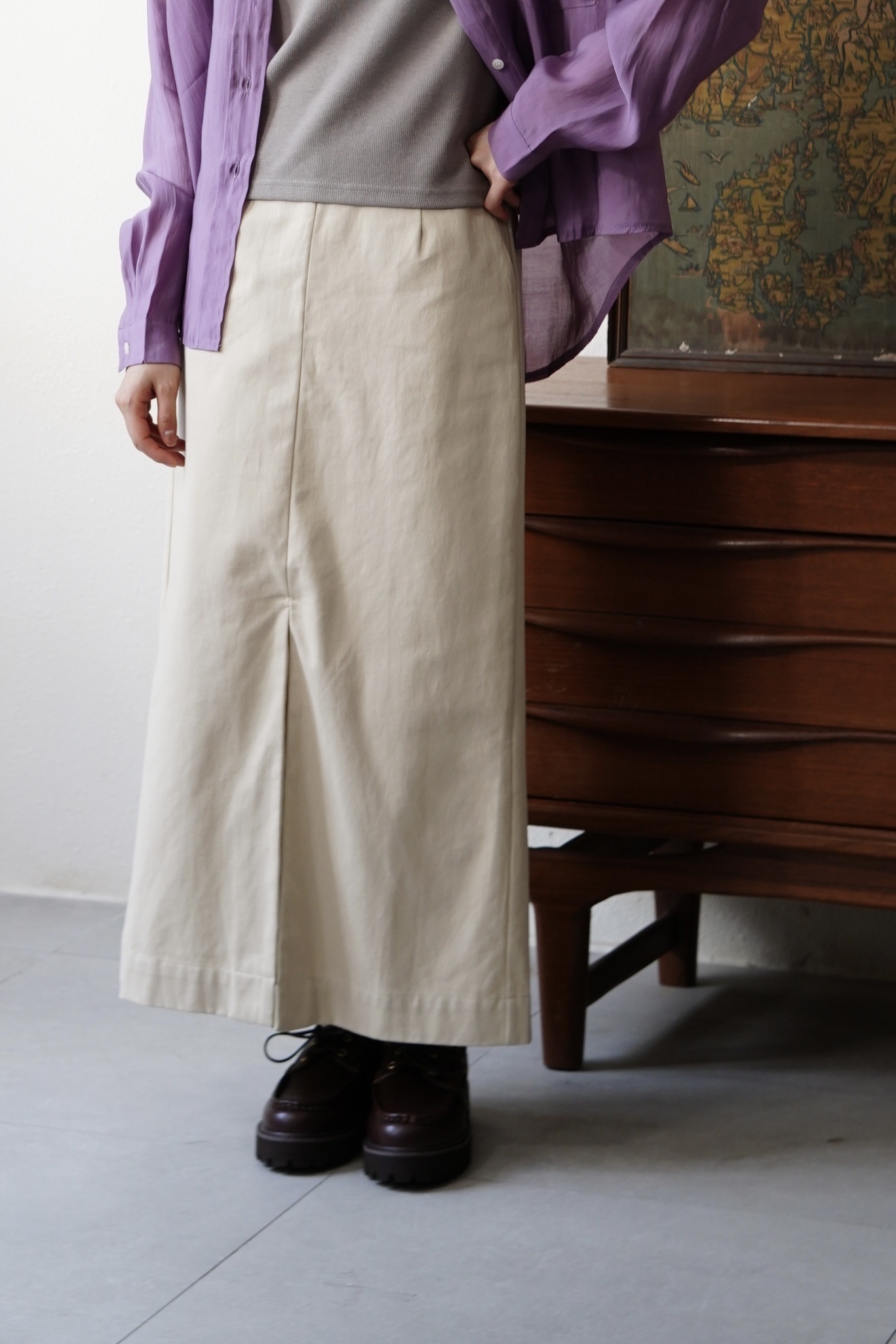 衣櫥必備 ～ 休閒前叉鉛筆裙 SK61940