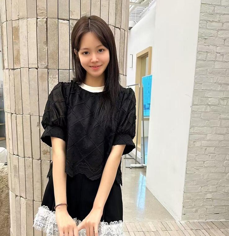 Y80 胸44 長19 (白)$409 (黑)$439  (一口價)