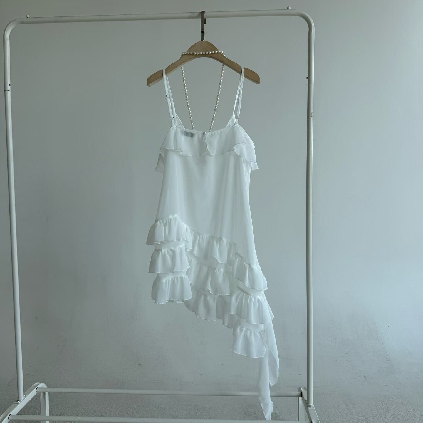 波浪斜下擺雪紡細帶洋