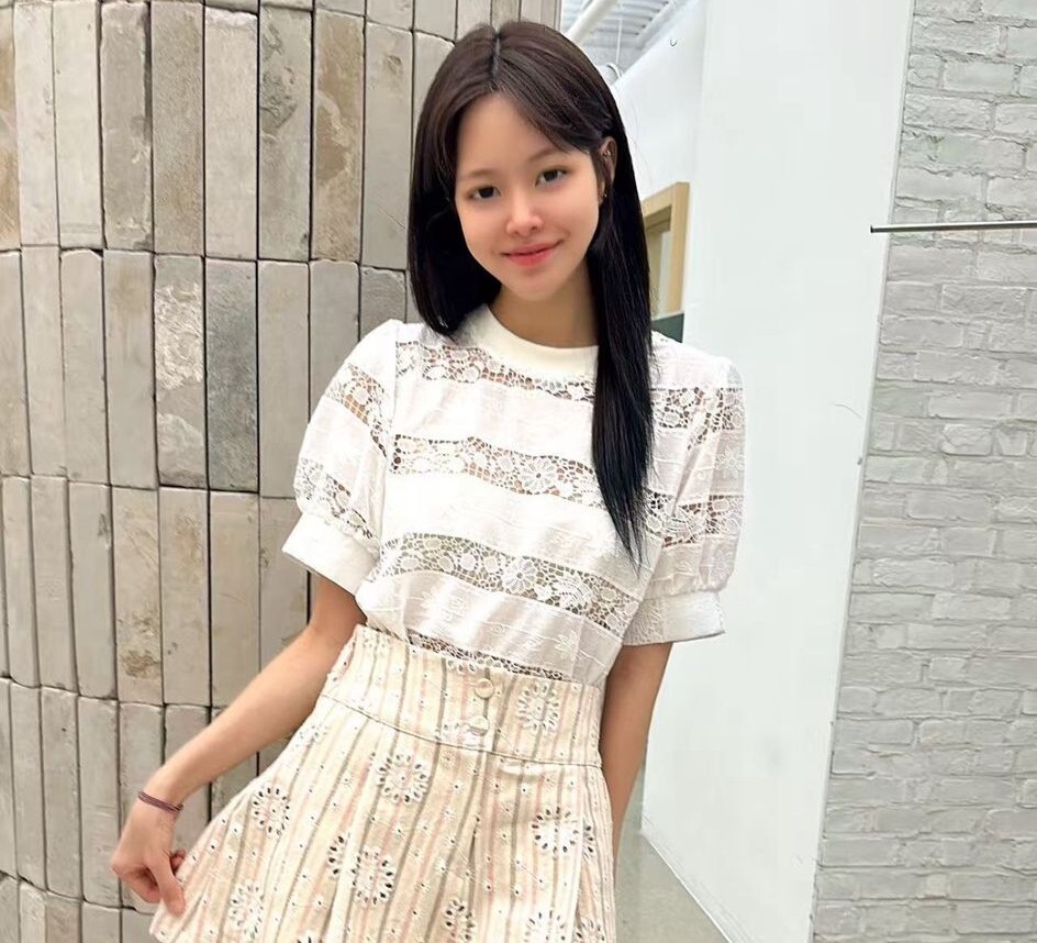 Y83 胸42 長23 $429 (一口價)