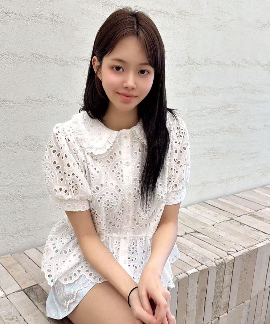 Y95 胸41 長21 $489 (一口價)