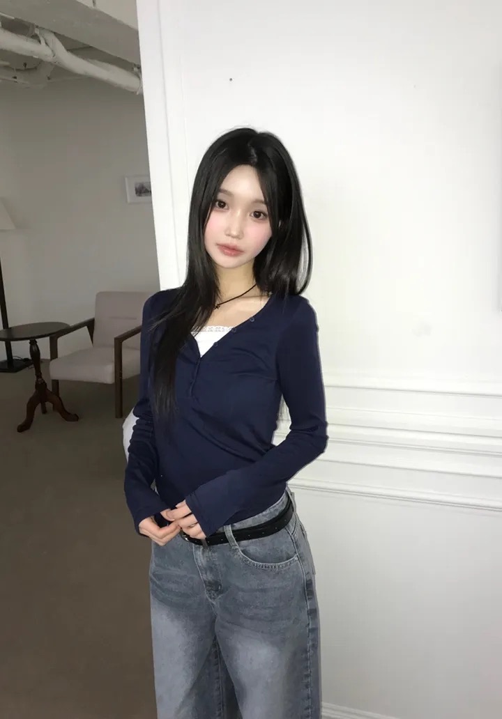 【18/3完額外95折首批優惠價預訂】韓國蕾絲鈕扣長袖上衣（3色）