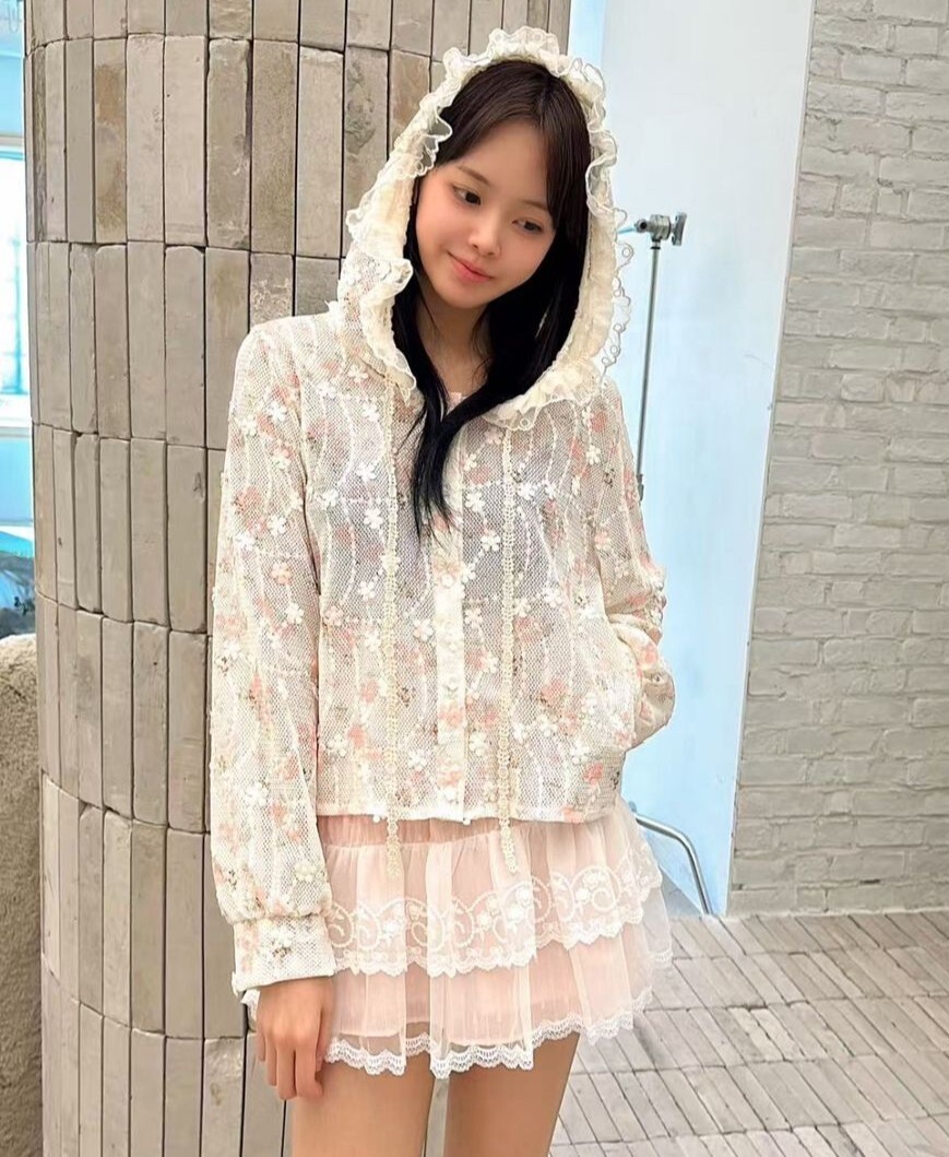 Y102 胸42-48 長20 $499 (一口價)