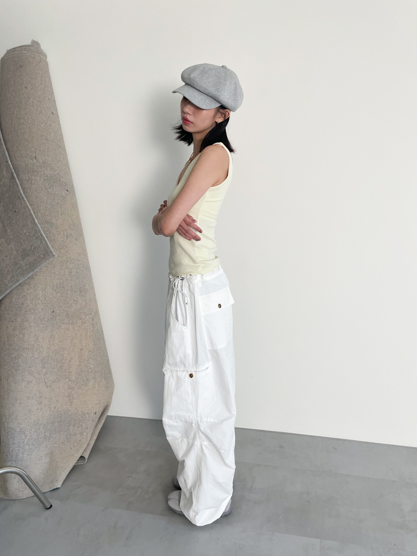 elastic back straight cargo trousers in WHITE