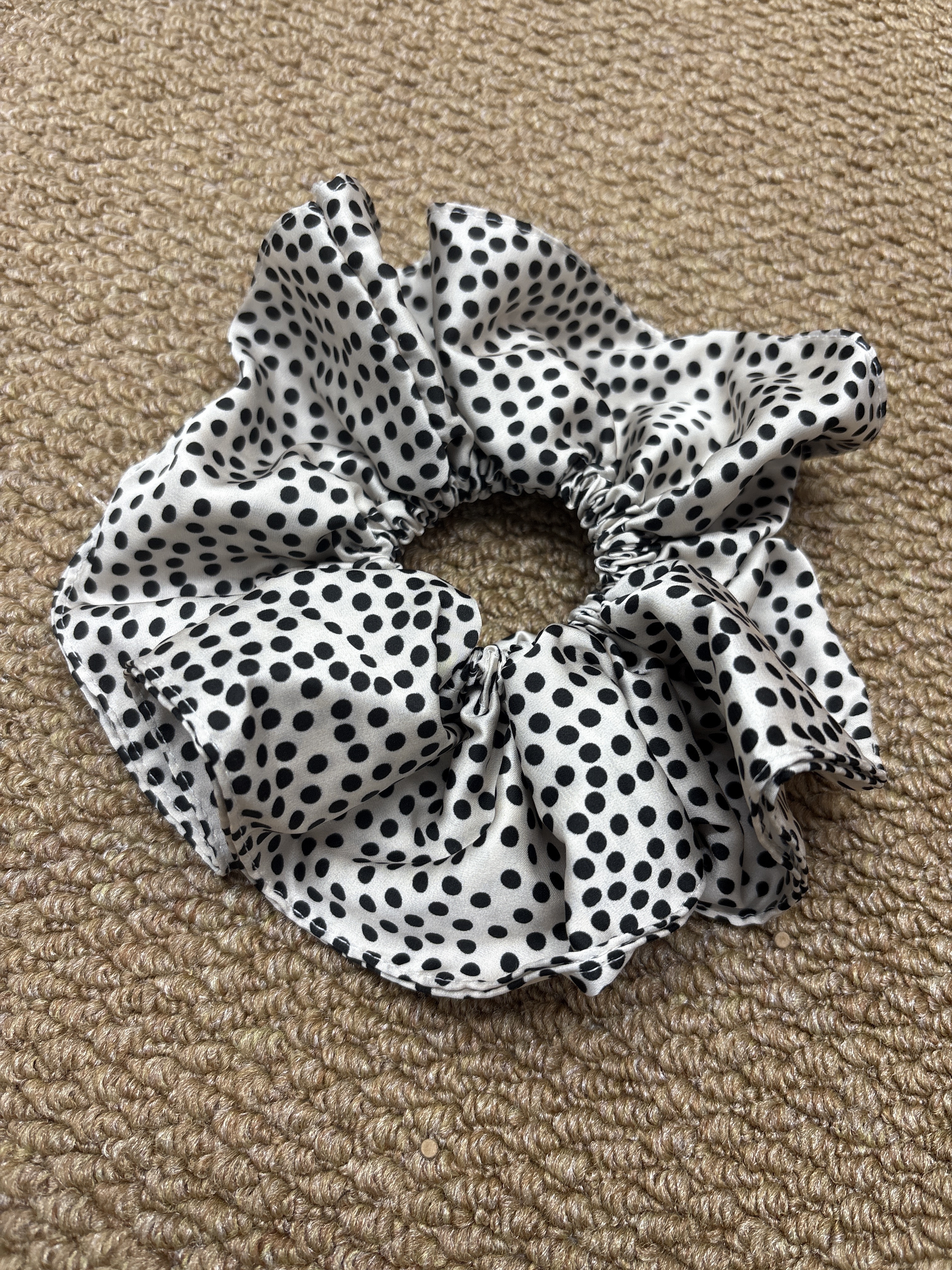 點點滿版設計髮圈