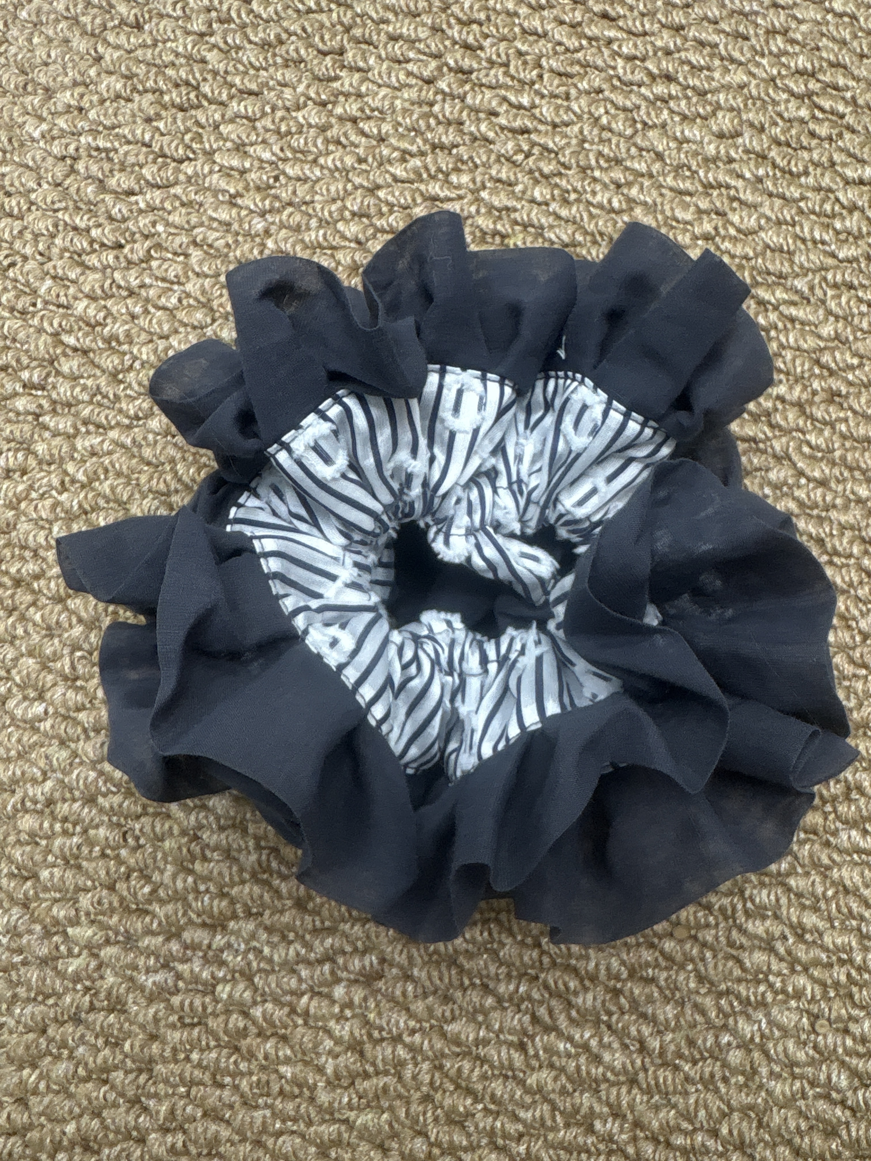 重工藝紗邊設計髮圈