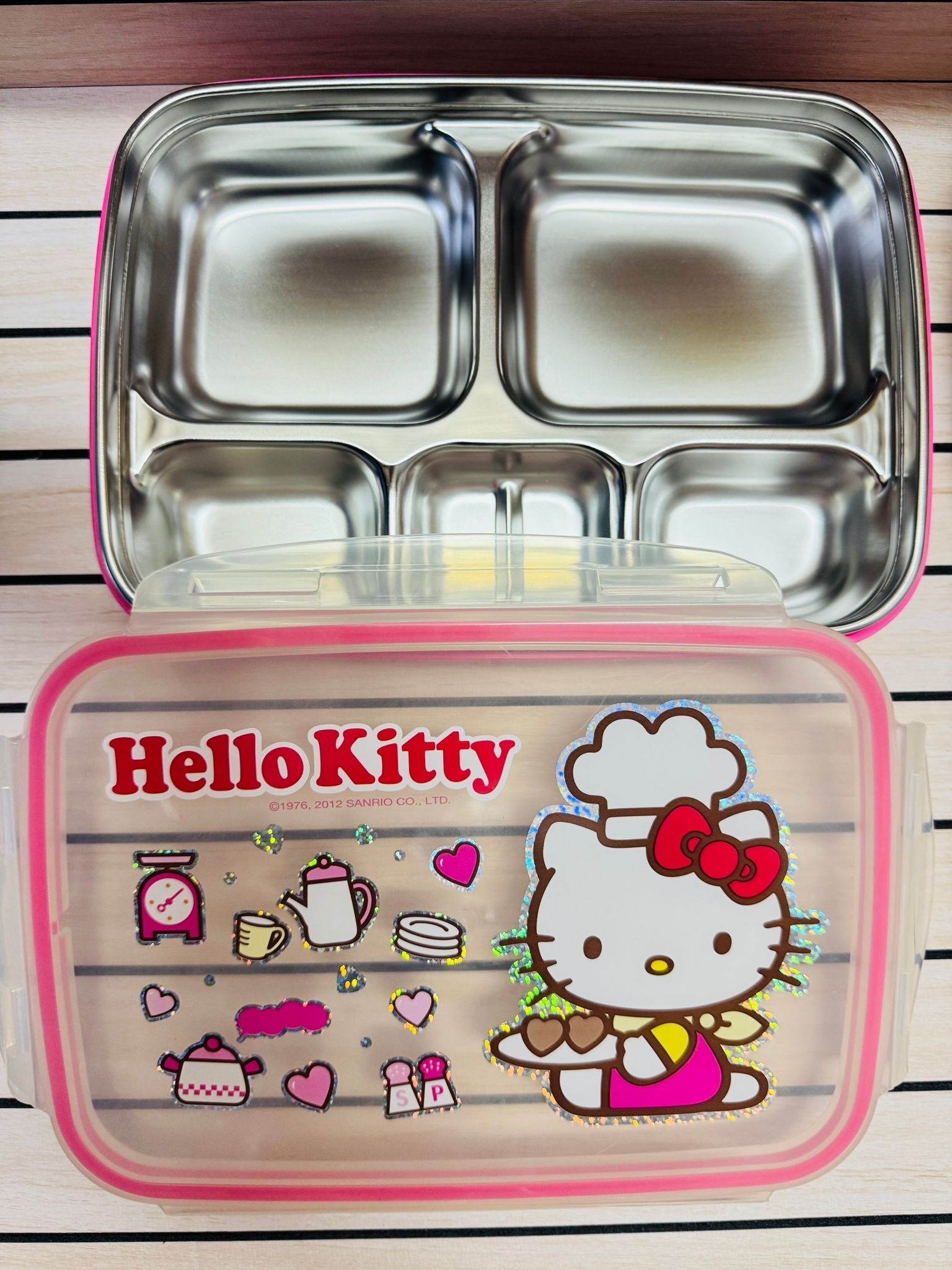 Hello Kitty 飯盒 ， 牛油盒
