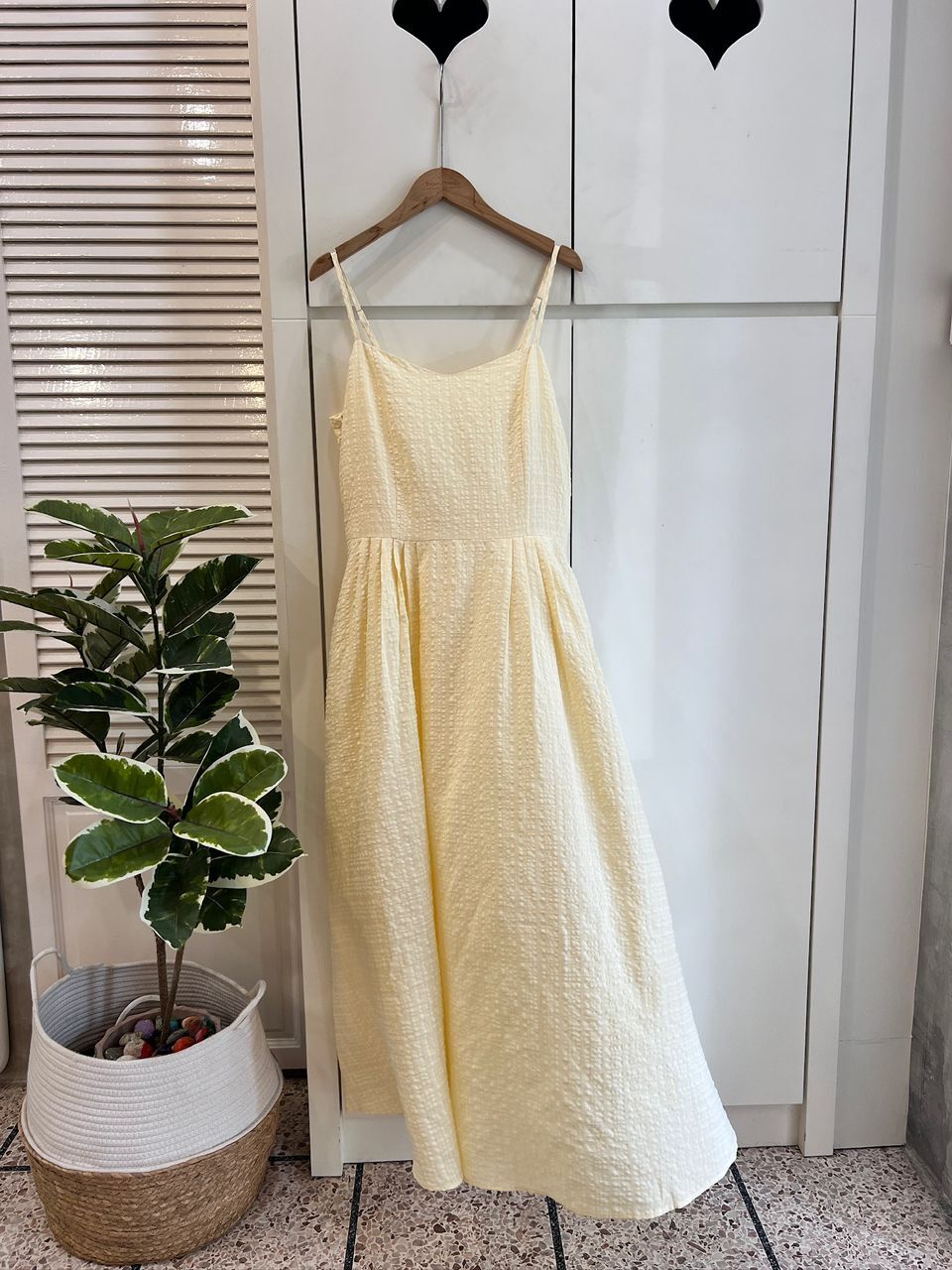 D4713 RM139 ▶️温柔吊带长裙 👉B:92cm W:82cm H:cm L:130cm
