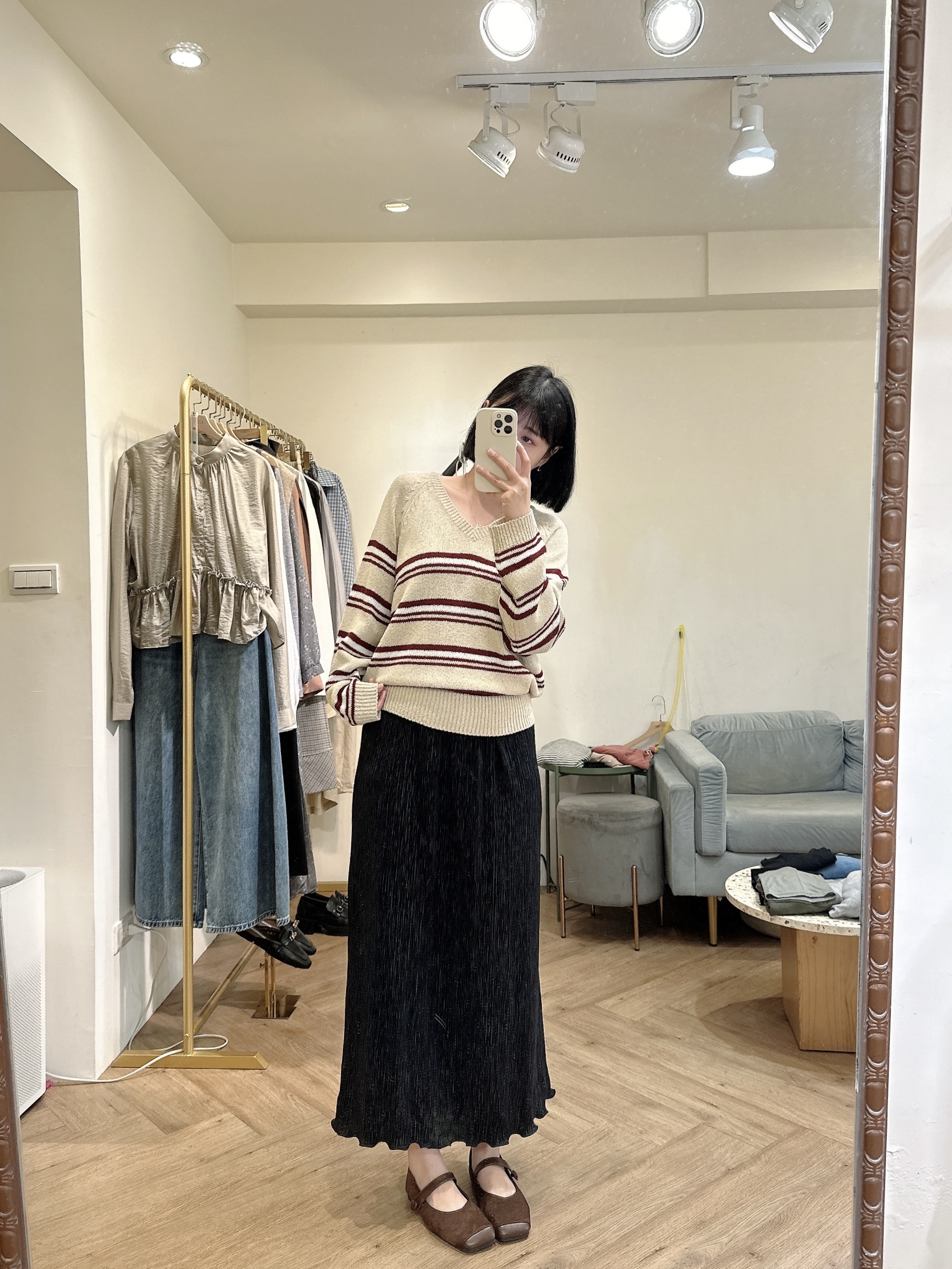 細坑條薄款長裙