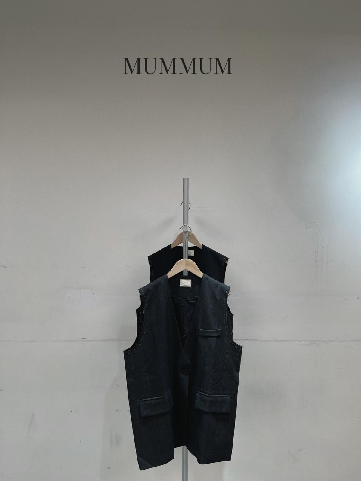 0213185a/明線剪裁西裝背心外套  48/48/28