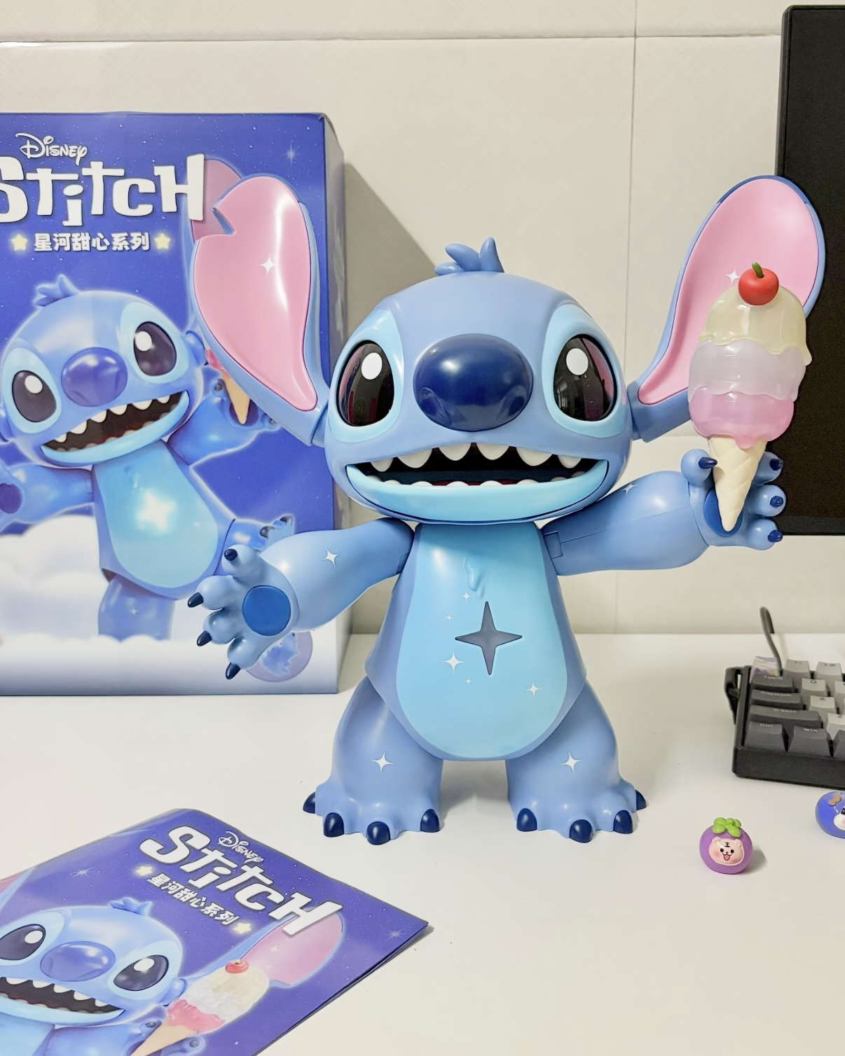 <正版授權>迪士尼 史迪奇 星河甜心系列 可發光 拼裝公仔 擺件 裝飾