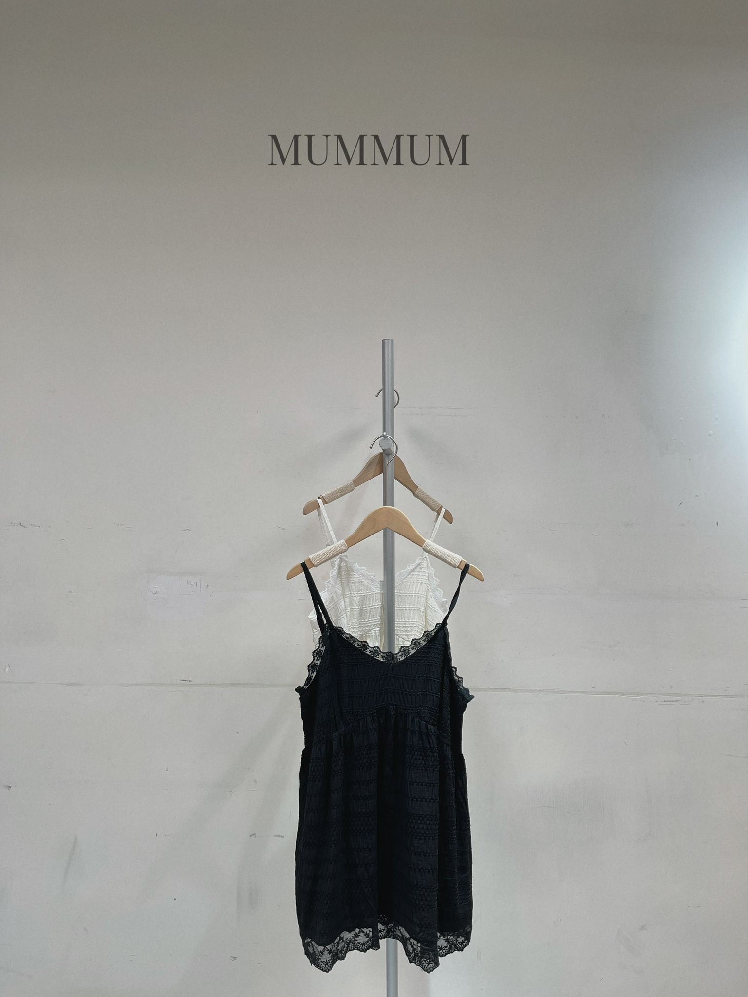 0213201a/蕾絲花邊甜美少女吊帶迷你裙　36/40/29