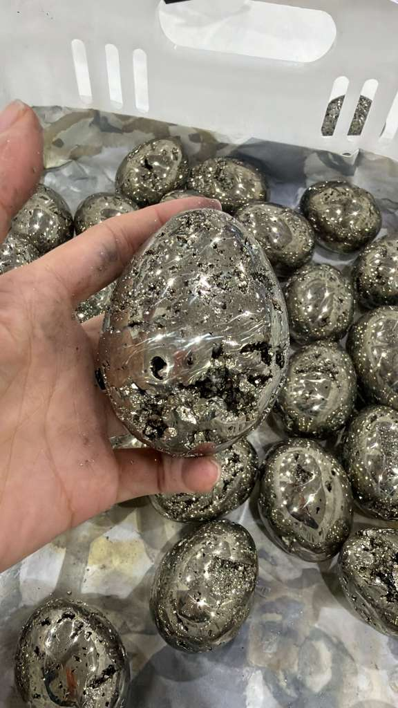 WN186 A186 黃鐵礦蛋 401-500g (款式隨機)