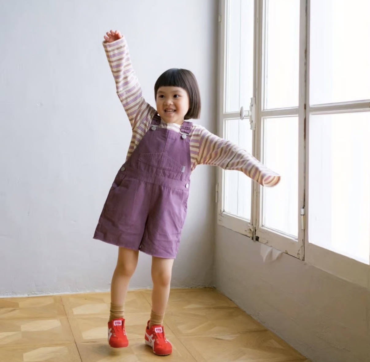 (現貨)  𝙗𝙤𝙧𝙙𝙚𝙧 𝙥𝙖𝙩𝙩𝙚𝙧𝙣 𝙘𝙖𝙧𝙙𝙞𝙜𝙖𝙣 / 夏日薄外套