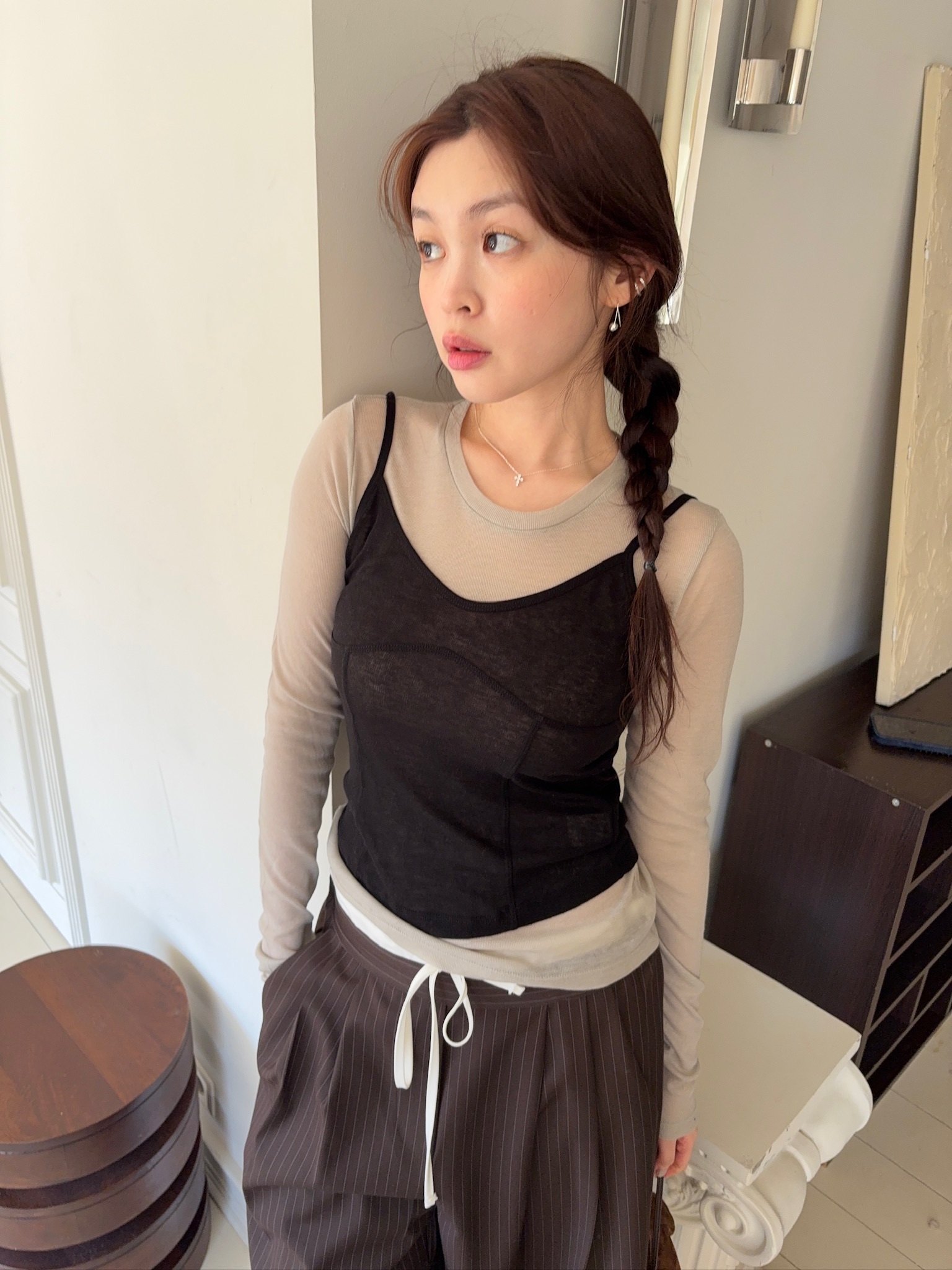 M10/ 微熟馬甲線條設計透膚細肩背心