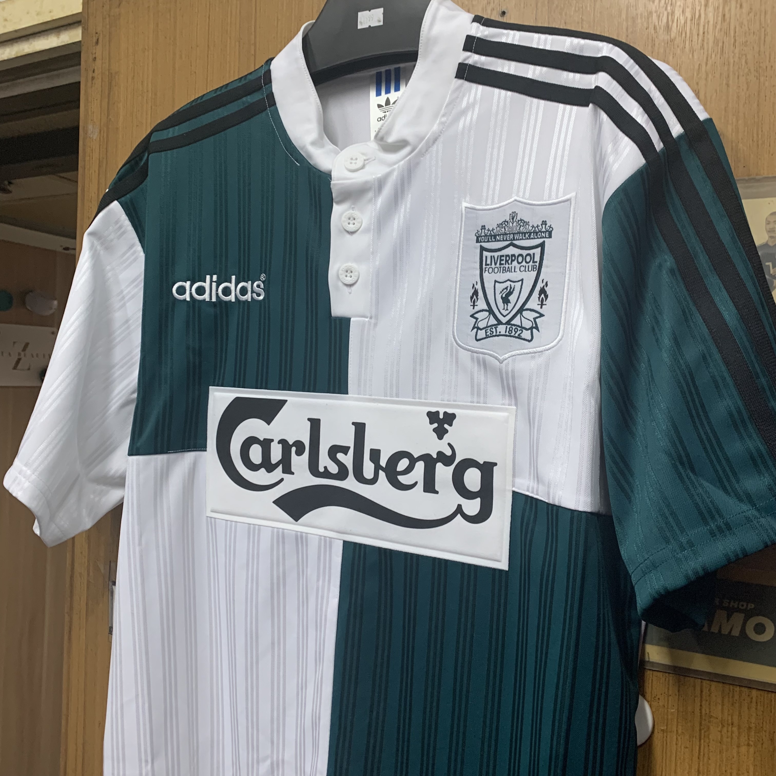 1995 Liverpool Retro Away Shirt